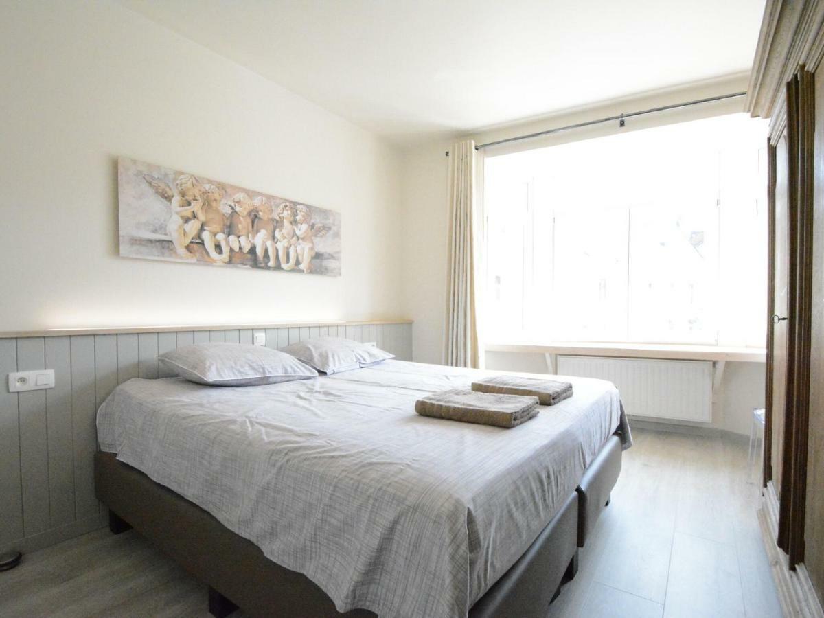 Large Townhouse With Pool Table Villa Bouillon Luaran gambar